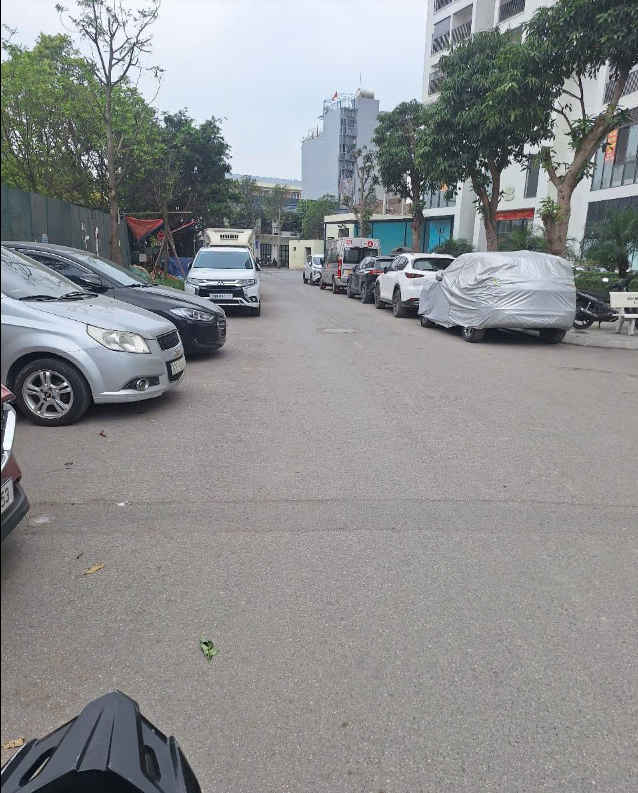 Đất phân lô vuông đẹp trung tâm Tứ Hiệp Thanh trì Hà Nội,